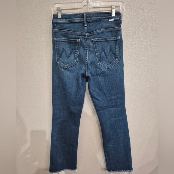 MOTHER Jeans Size 26, The Insider Crop Step Fray In Excellent Condition - Picture 4 of 10